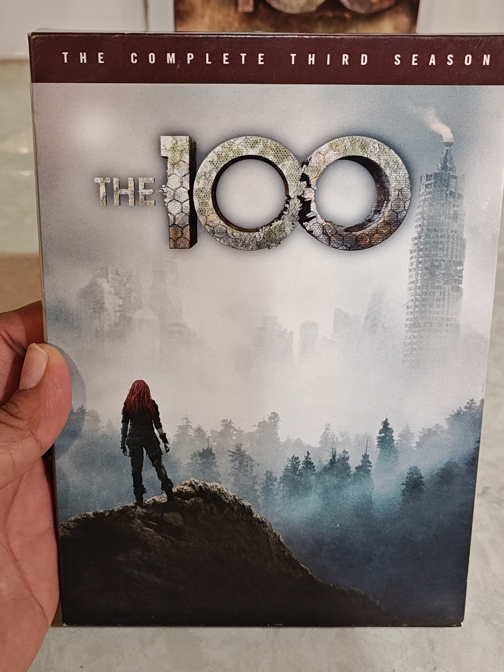 THE 100 - Season 1-3 Complete MINT Condition - Picture 3 of 4